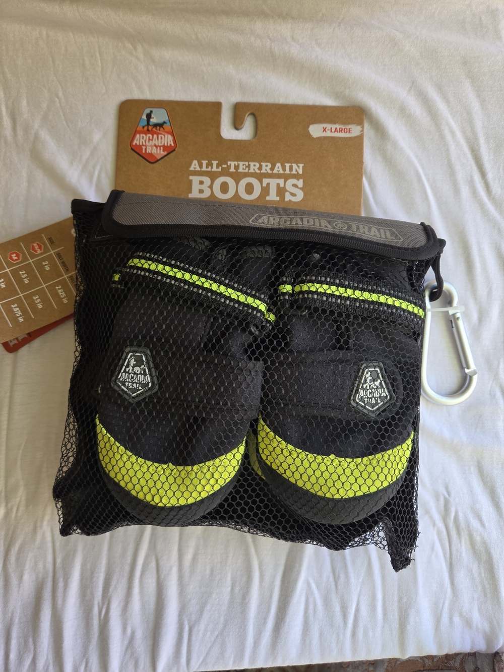 Arcadia Trail All-Terrain Boots XL Includes 4 Dog Boots & Carry Bag NEW W Tags
